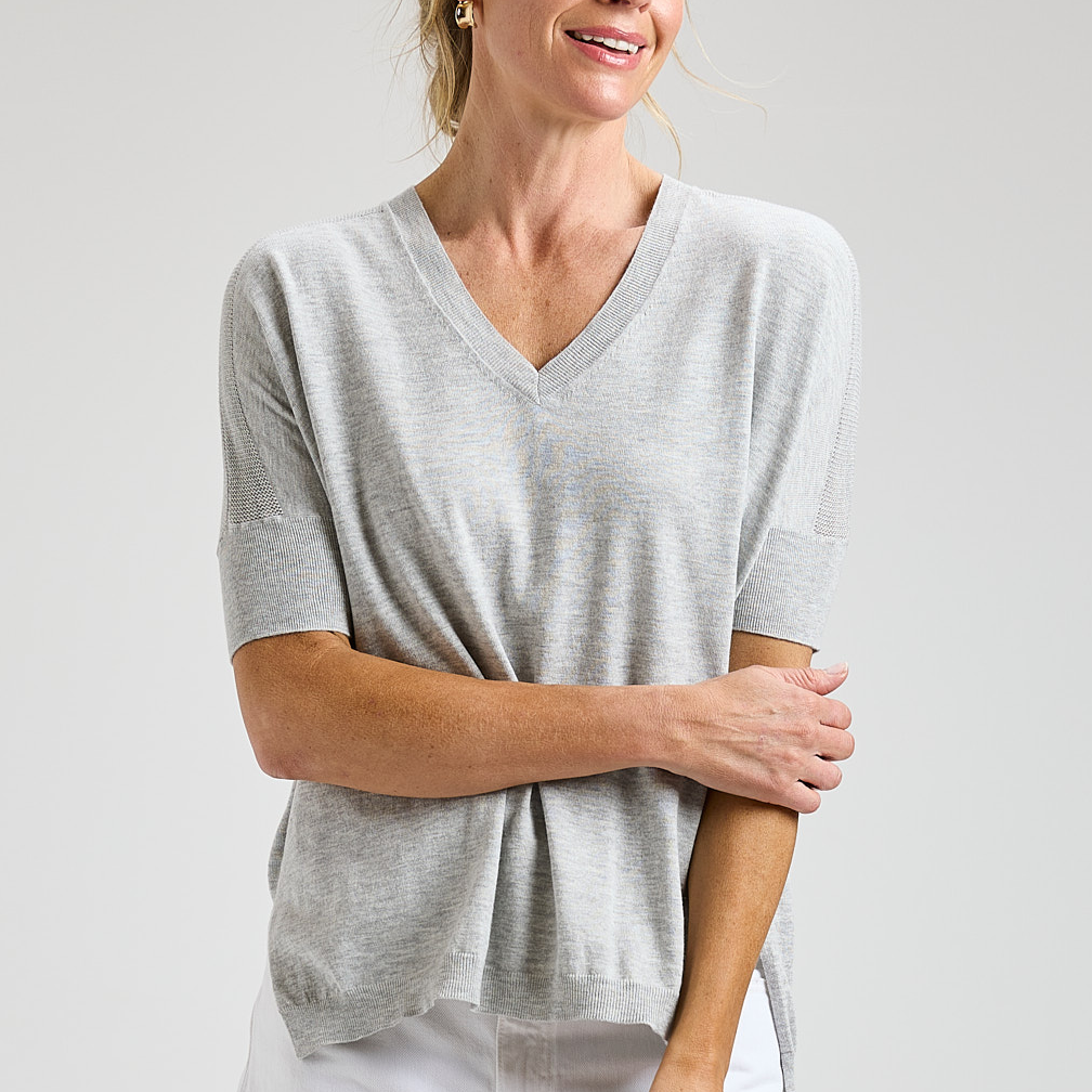 Zaket & Plover V-Neck Top ZP8406U