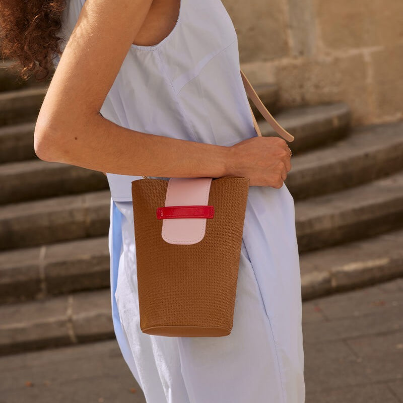 Chie Mihara Lieve Brown Bag
