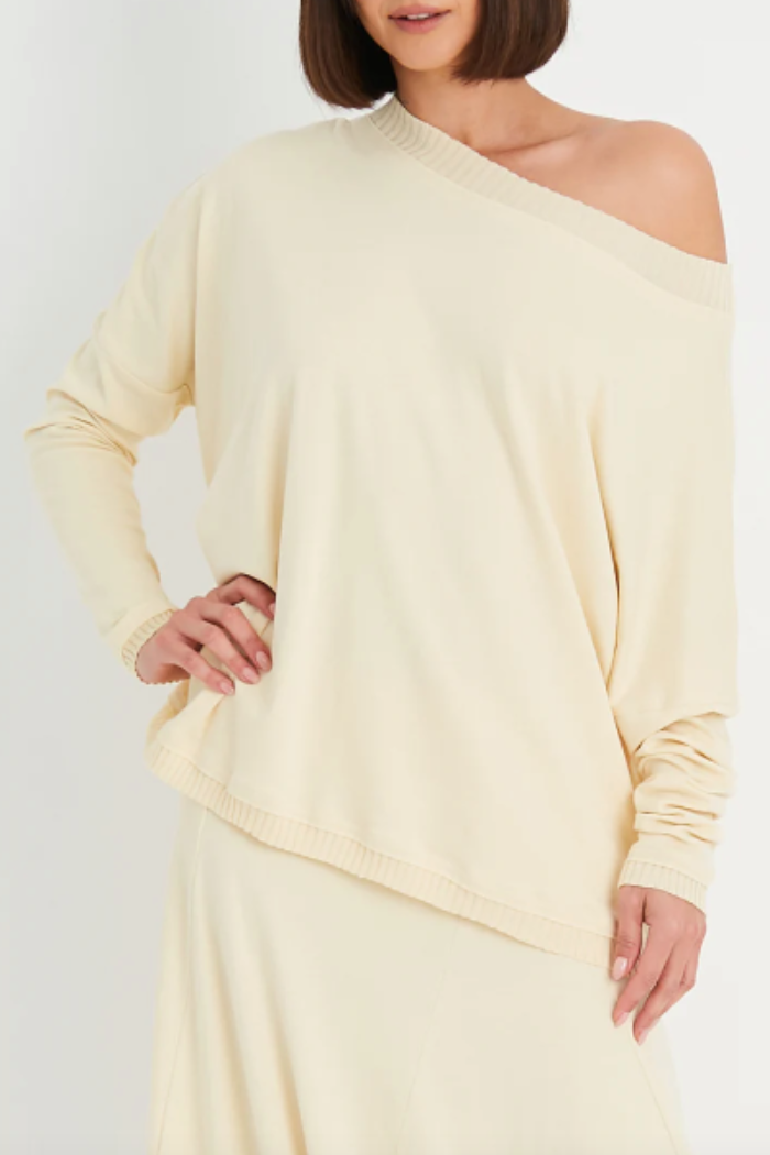 OFF THE SHOULDER 25