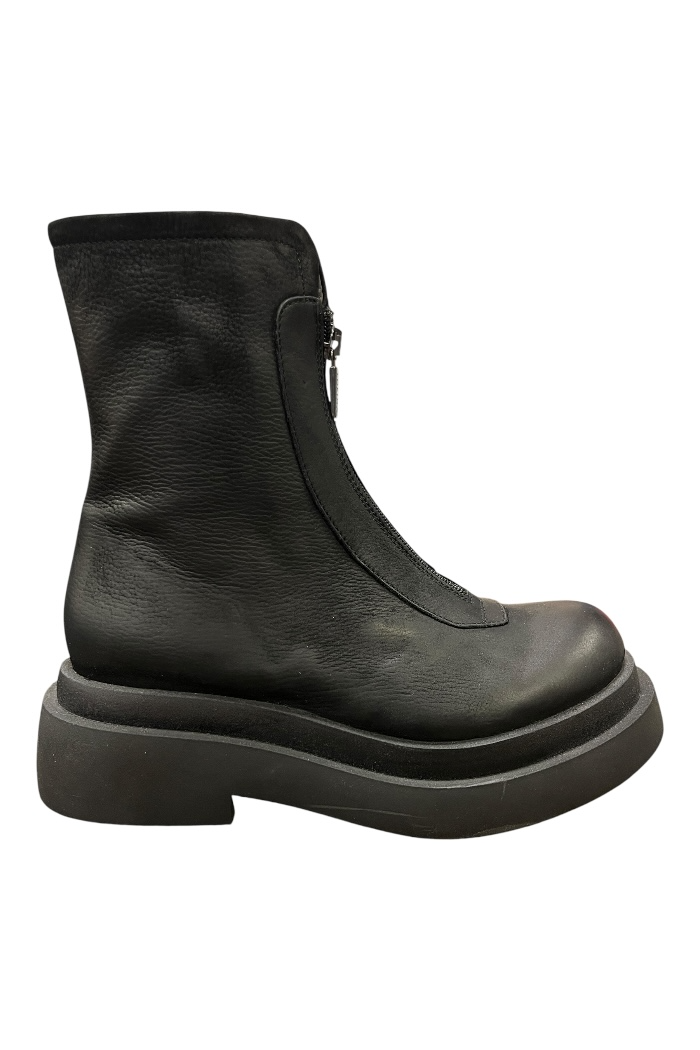 Lofina Boots 8503